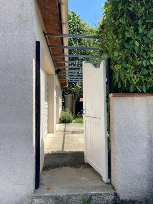 Promo 6-10Juin Gite 6 Personnes Toulouse 7Mn Du Metro 4 Lits Terrasses Gragnague Dış mekan fotoğraf